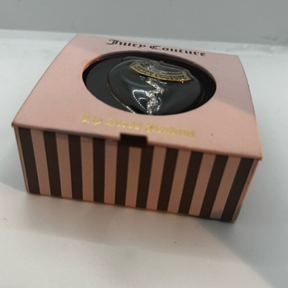 Juicy Couture NEW Vintage Y2K Enamel Heart Crystal Lip Gloss Pendant Necklace L - Picture 12 of 16